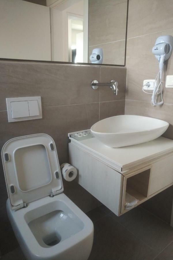 Deluxe Sea Apartment Vlorë Eksteriør bilde