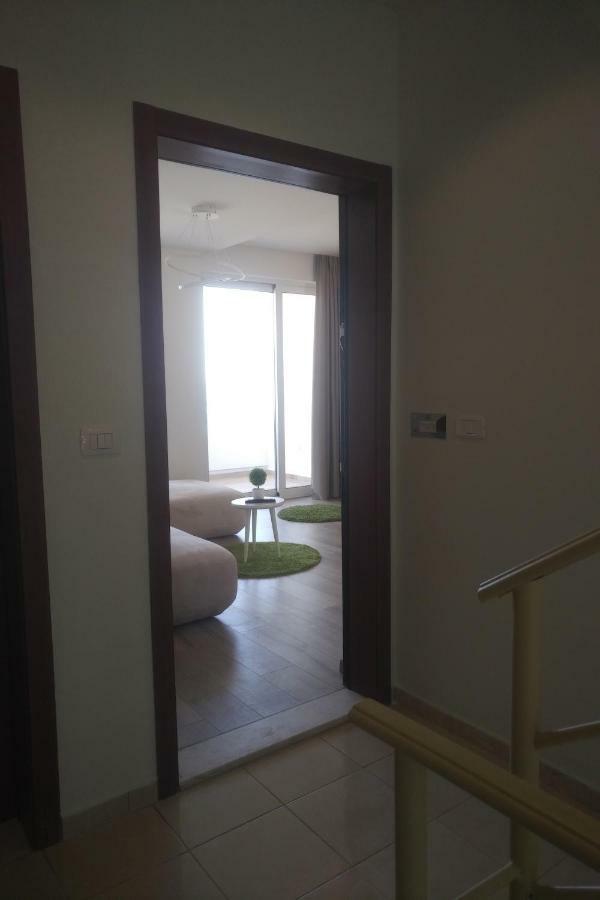 Deluxe Sea Apartment Vlorë Eksteriør bilde