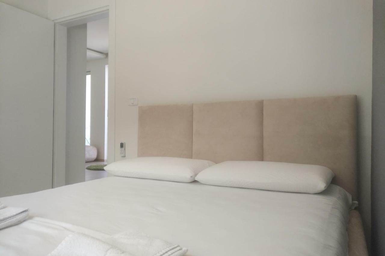 Deluxe Sea Apartment Vlorë Eksteriør bilde